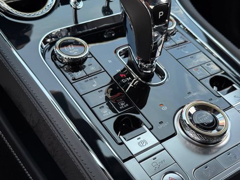 Used 2020 Bentley Continental GT AWD/4WD image 26