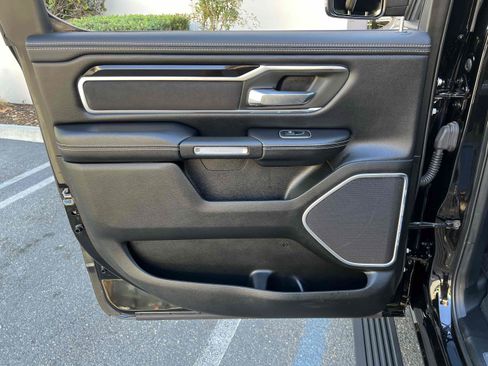 Used 2020 RAM 1500 Laramie AWD/4WD image 72
