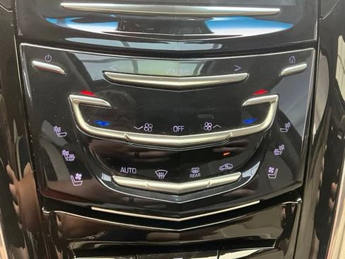Used 2017 Cadillac Escalade Premium Luxury AWD/4WD image 14