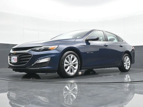 Used 2021 Chevrolet Malibu LT image 17