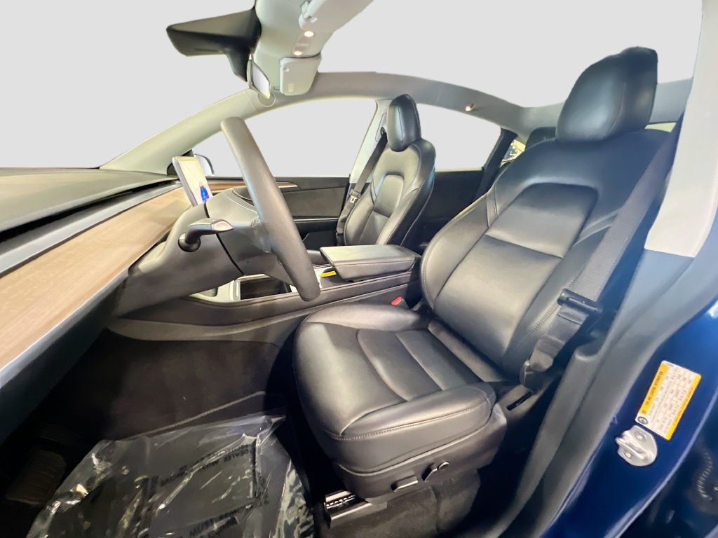 Used 2022 Tesla Model Y Long Range AWD/4WD image 20