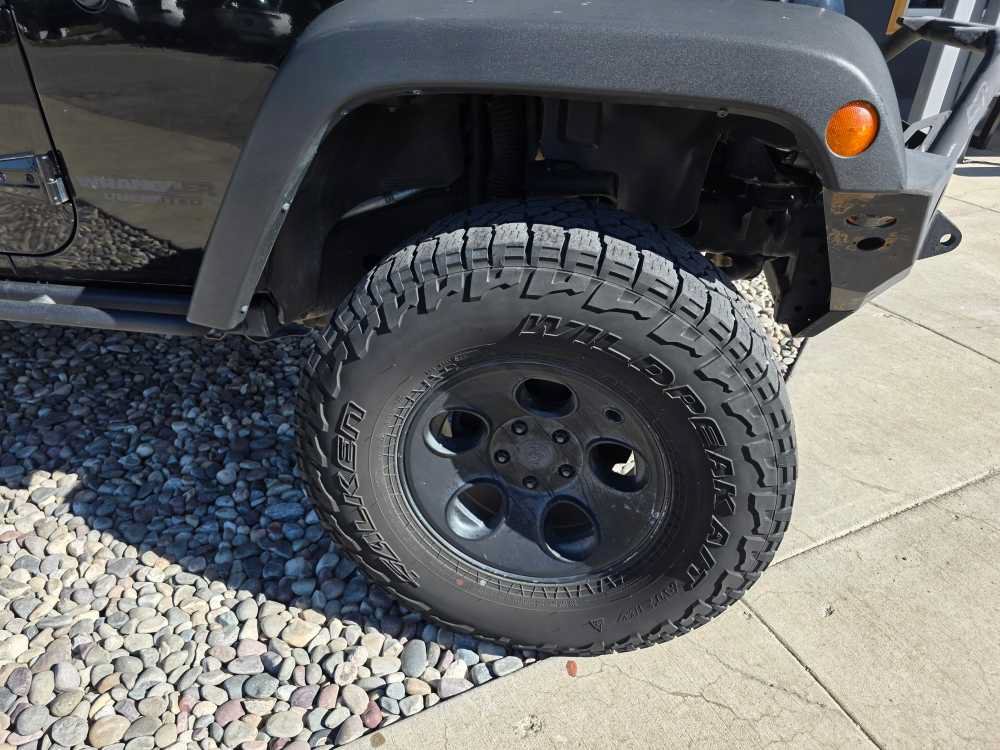 Used 2016 Jeep Wrangler Unlimited Rubicon AWD/4WD image 9
