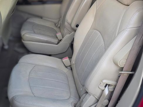 Used 2012 Buick Enclave Leather image 12