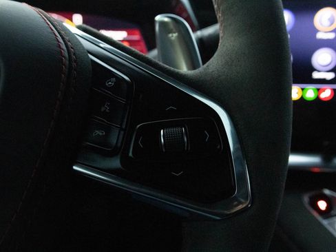 Used 2020 Chevrolet Corvette Stingray Premium Cpe w/ 3LT Preferred Equipment Group image 31