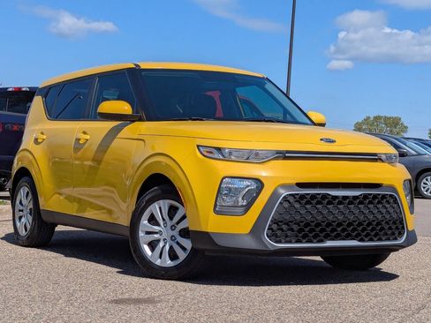 Used 2020 Kia Soul LX FWD image 27