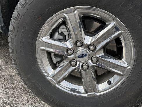 Used 2025 Ford F150 XLT w/ Equipment Group 301A Standard image 25