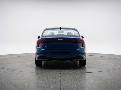 Used 2025 Kia K4 FWD image 7
