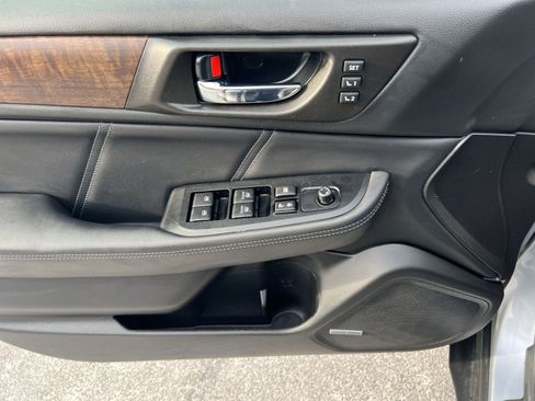 Used 2018 Subaru Outback 2.5i Limited w/ Popular Package #2 image 15