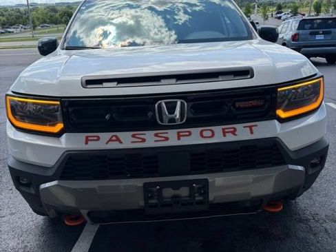 Used 2026 Honda Passport TrailSport image 4