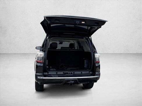 Used 2020 Toyota 4Runner Limited AWD/4WD image 7