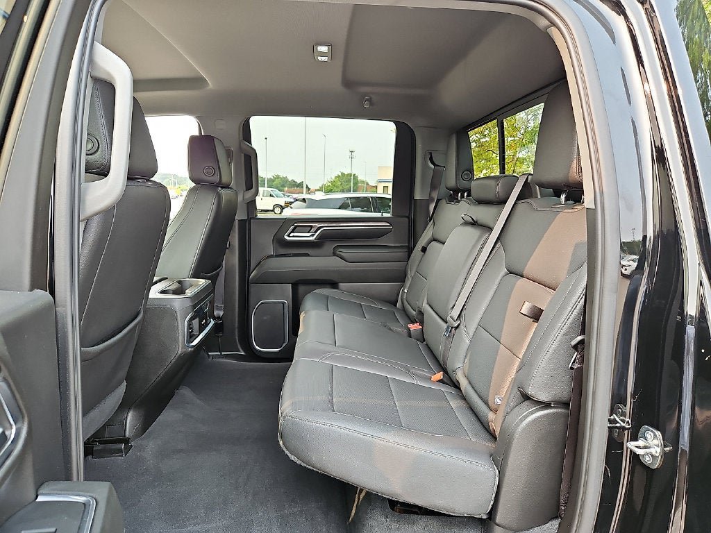 Certified 2024 Chevrolet Silverado 2500 LTZ w/ LTZ Plus Package AWD/4WD image 10