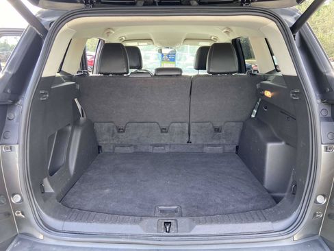 Used 2015 Ford Escape SE w/ Equipment Group 201A FWD image 10