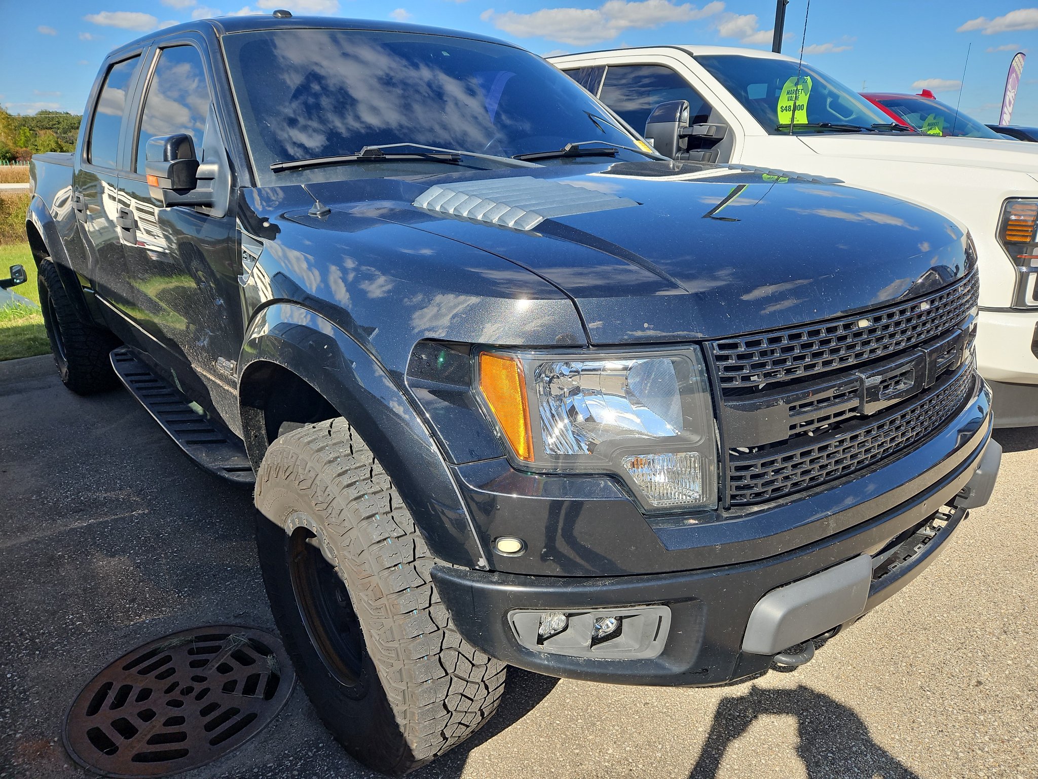 Used 2011 Ford F150 Raptor w/ Raptor Luxury Pkg AWD/4WD image 3