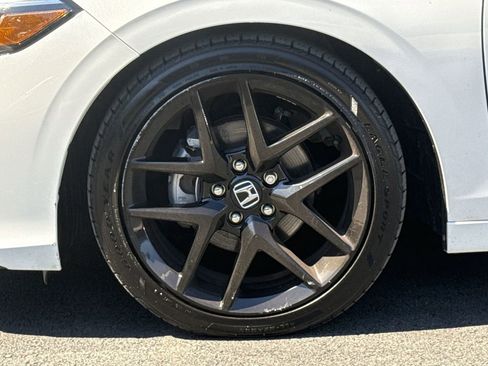 Used 2025 Honda Civic Sport image 18