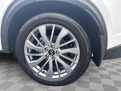 Certified 2025 INFINITI QX50 Luxe AWD/4WD image 33