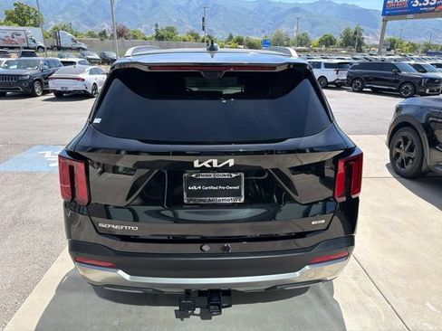 Certified 2025 Kia Sorento SX Prestige AWD/4WD image 5