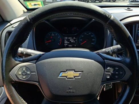 Used 2015 Chevrolet Colorado Z71 AWD/4WD image 23