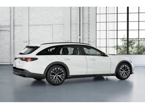 New 2026 Mercedes-Benz E 450 4MATIC All-Terrain Wagon image 18