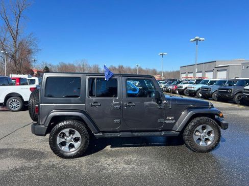 Used 2017 Jeep Wrangler Unlimited Sahara w/ Dual Top Group image 6
