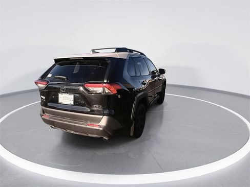 Used 2021 Toyota RAV4 TRD Off-Road image 8
