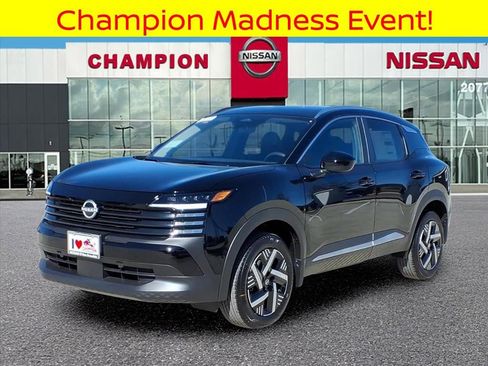 New 2026 Nissan Kicks SV w/ SV Premium Package image 3