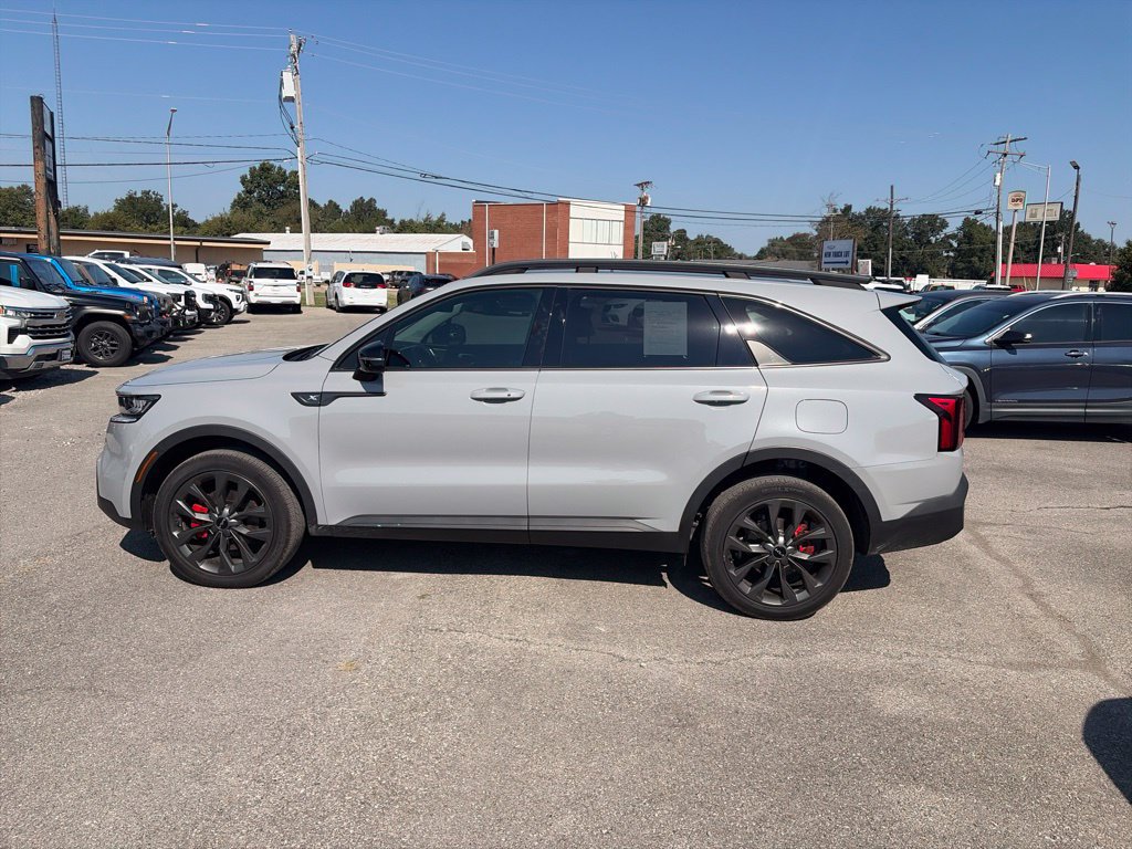 Used 2023 Kia Sorento X-Line EX AWD/4WD image 3