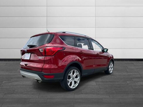 Used 2019 Ford Escape Titanium FWD image 3