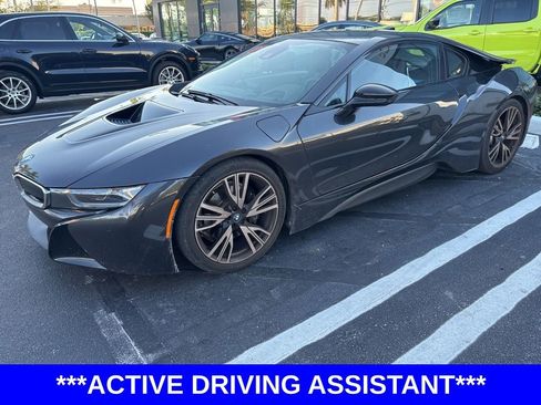 Used 2016 BMW i8 image 2
