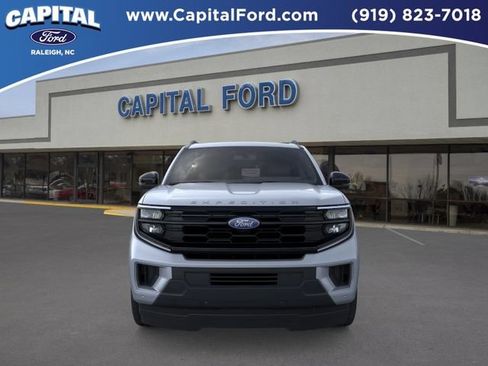 New 2026 Ford Expedition Active AWD/4WD image 6