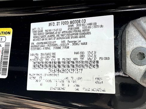 Used 2016 Ford Mustang Coupe image 28