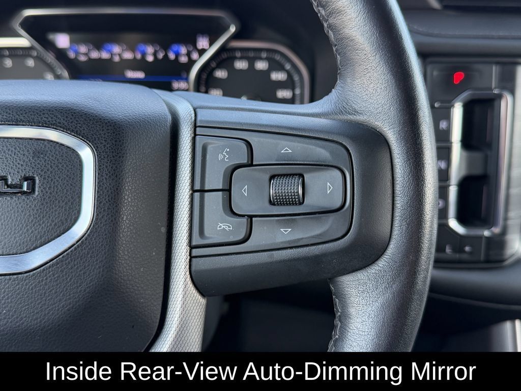 Used 2021 GMC Yukon Denali w/ LPO, Illumination Package AWD/4WD image 17