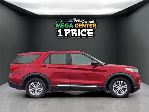 Used 2020 Ford Explorer XLT w/ Comfort Package image 29