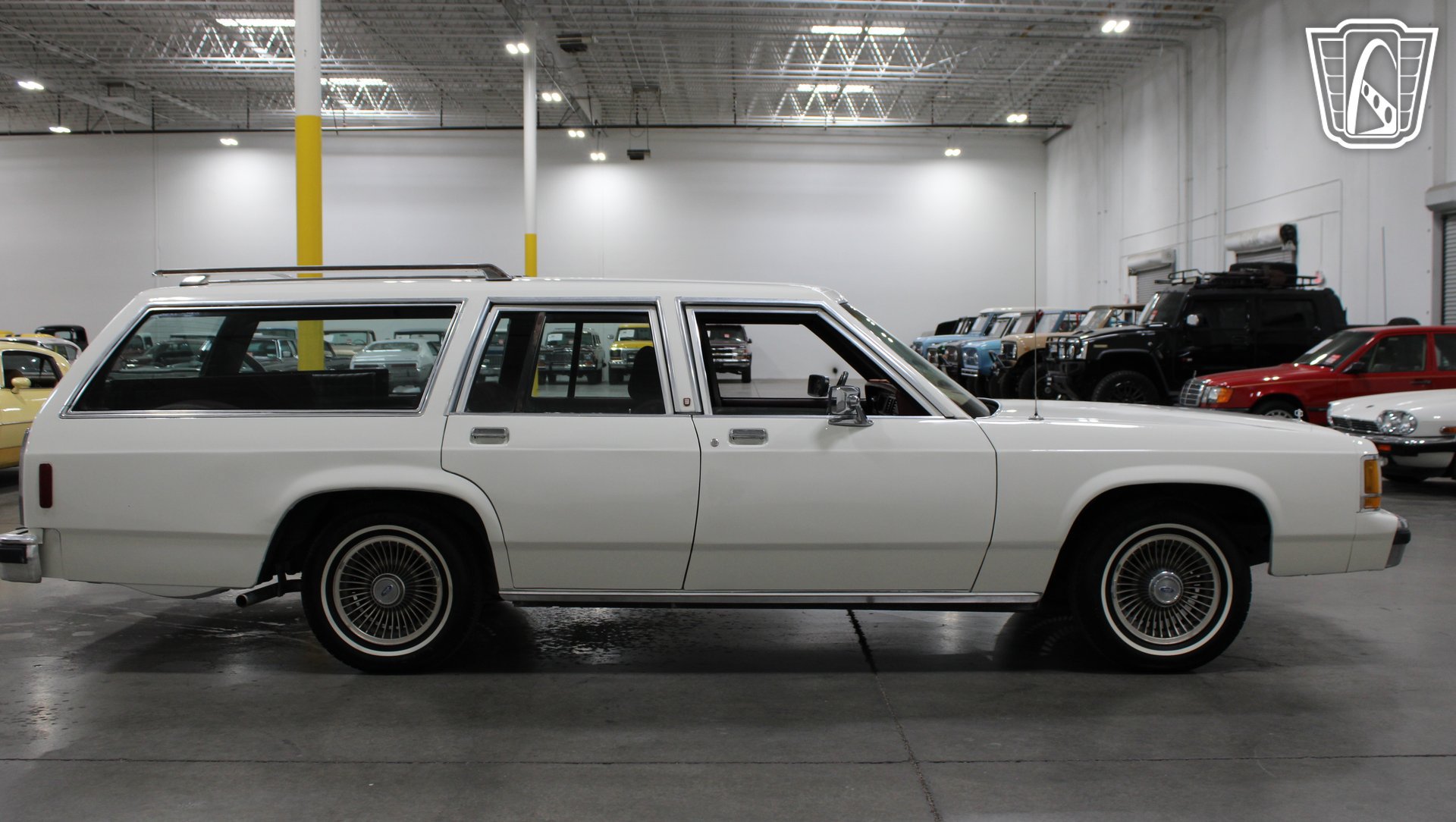 Used 1988 Ford LTD Country Squire RWD image 16
