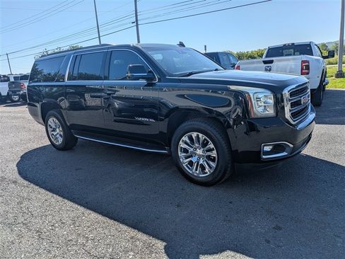 Used 2019 GMC Yukon XL SLT w/ Open Road Package AWD/4WD image 7