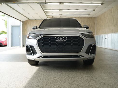 Used 2023 Audi Q5 2.0T Premium Plus AWD/4WD image 2