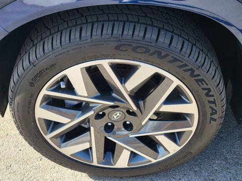 Used 2023 Hyundai Santa Fe Calligraphy image 9