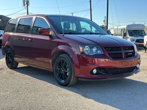 Used 2020 Dodge Grand Caravan GT image 9