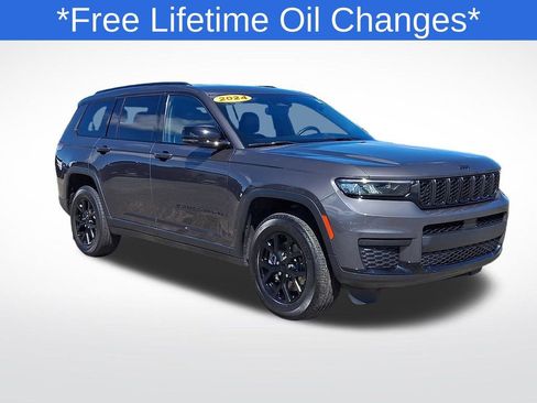 Used 2024 Jeep Grand Cherokee L Laredo AWD/4WD image 1