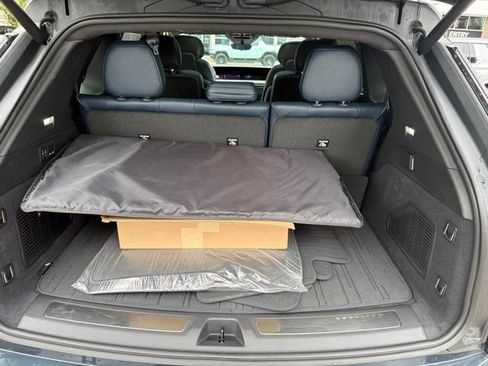 Used 2025 Cadillac Escalade IQ Luxury 2 w/ LPO, Premium Carpet Package AWD/4WD image 10
