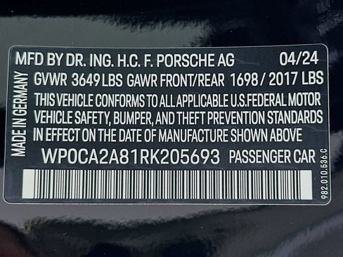 Used 2024 Porsche 718 Boxster RWD image 18