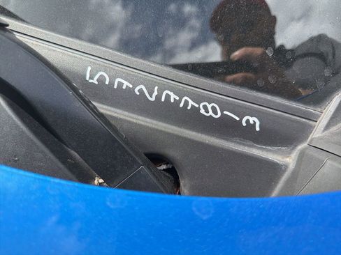 Used 2025 Nissan Sentra SV FWD image 4