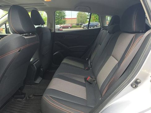 Used 2020 Subaru Crosstrek 2.0i Premium w/ Moonroof Package 2 AWD/4WD image 10