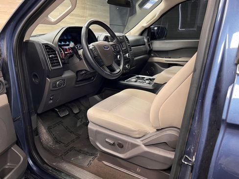 Used 2020 Ford Expedition XL w/ Equipment Group 101A AWD/4WD image 3