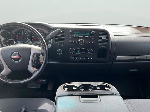 Used 2011 GMC Sierra 1500 SLE w/ SLE White Diamond Edition AWD/4WD image 9
