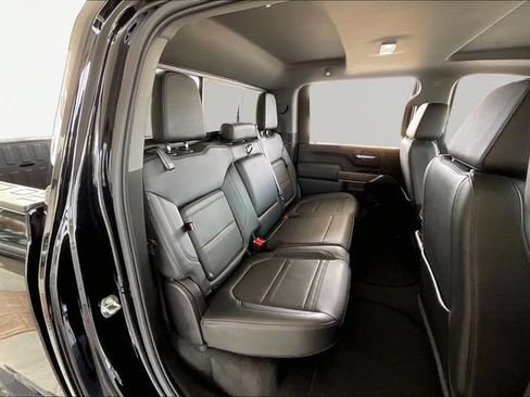 Used 2022 GMC Sierra 2500 Denali w/ Denali Ultimate Package AWD/4WD image 17