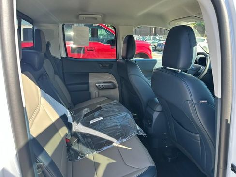 New 2026 Ford Maverick Lariat w/ 4K Tow Package AWD/4WD image 4