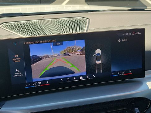 Used 2025 BMW 430i Convertible image 22