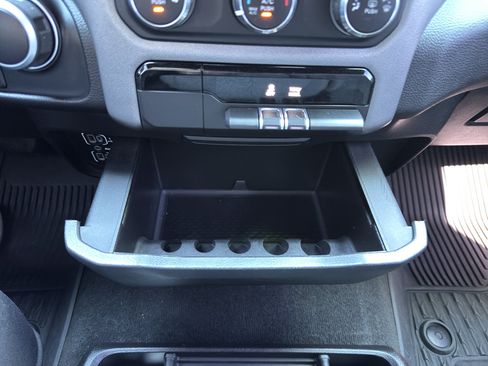 Used 2023 RAM 1500 Big Horn AWD/4WD image 28