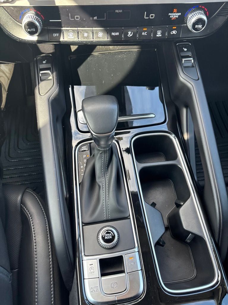 Used 2024 Kia Telluride S FWD image 20