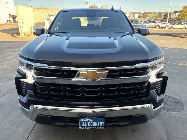 Used 2024 Chevrolet Silverado 1500 LT RWD image 10